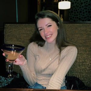 Meet your Posher, Allison